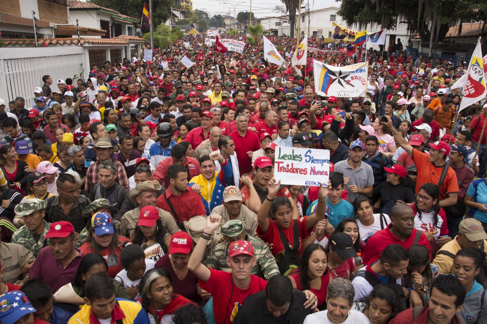 [FOTOS]Mérida: Pueblo marcha en contra de la agresión imperialista